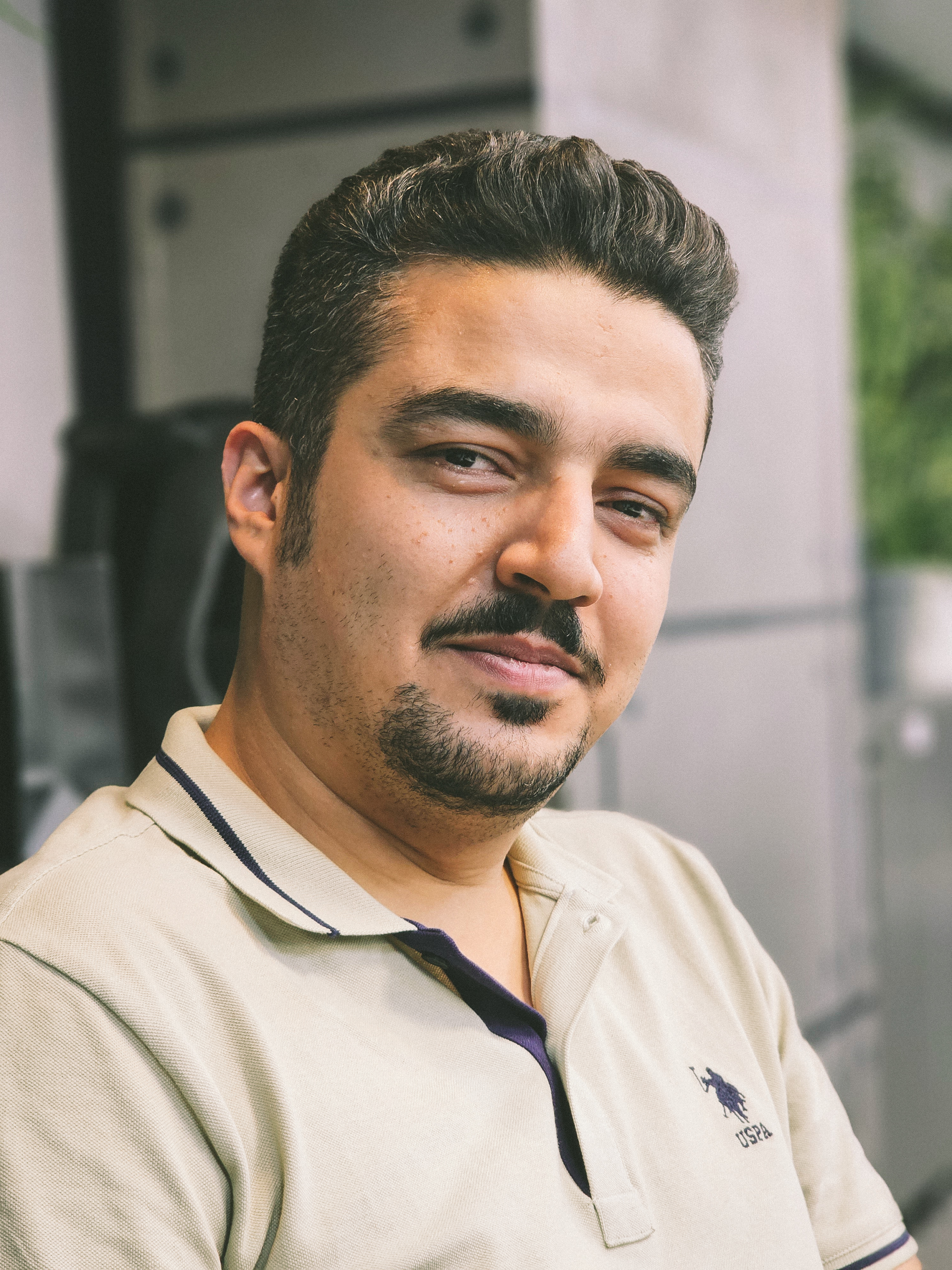 صادق اشرفى